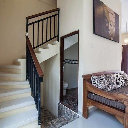 Villa De Kerobokan Dalung  Экстерьер фото