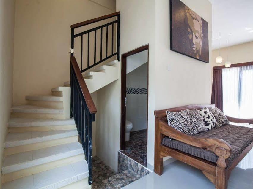 Villa De Kerobokan Dalung  Экстерьер фото